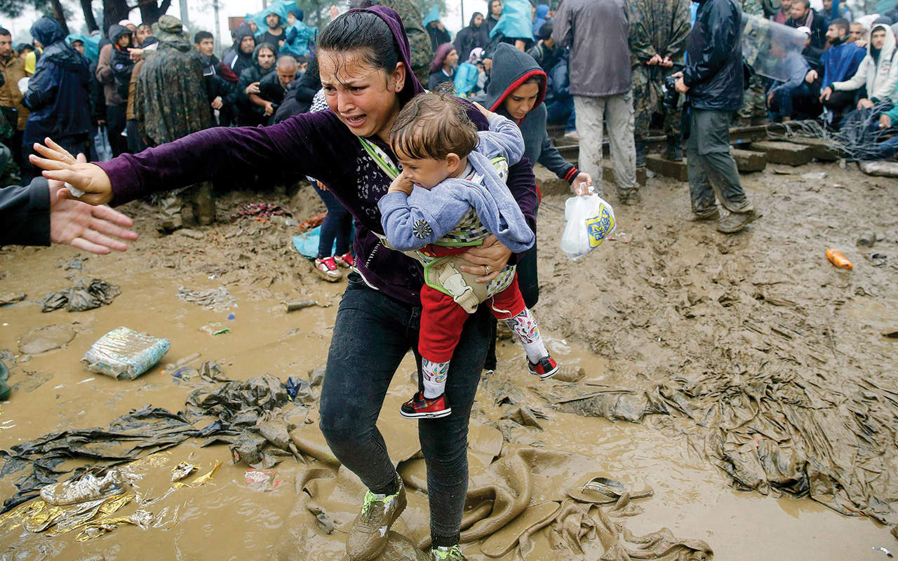 Responding to migrants discipulos misioneros maryknoll